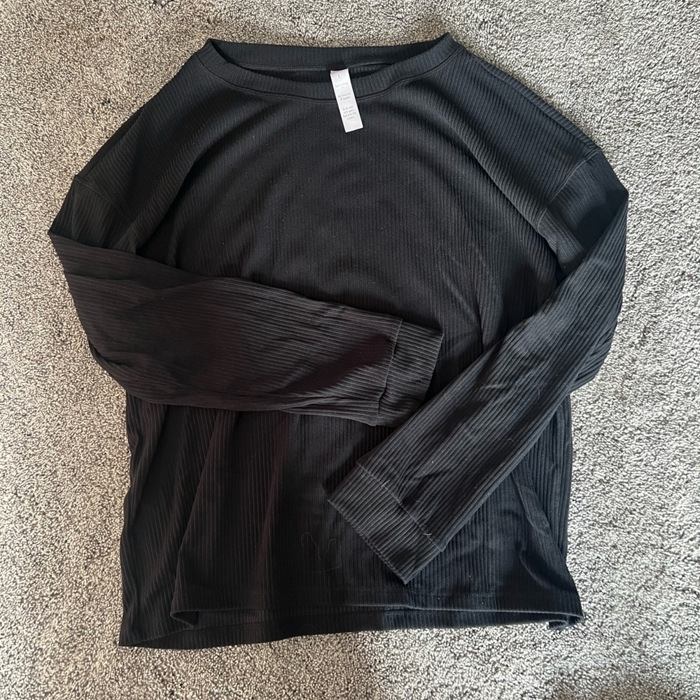 Amazon Women's Black Crew Neck & Pants Set